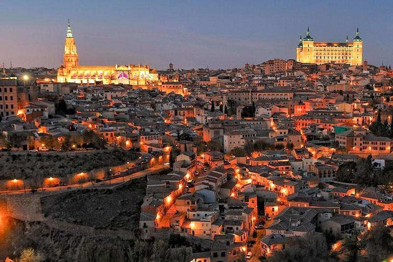 Toledo Ciudad De Las Tres Culturas , Un Lugar Para Disfrutar Todas Las Familias Con Sus Hijos " Desayuno Incluido" Villamiel de Toledo Dış mekan fotoğraf